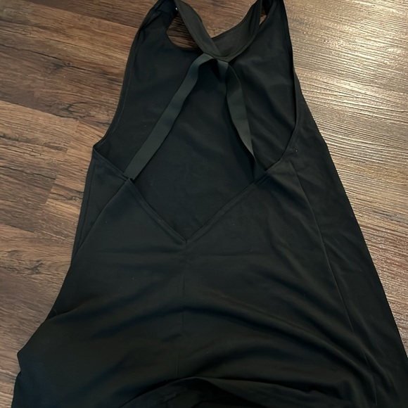 Adidas open back workout tank - Picture 2 of 2